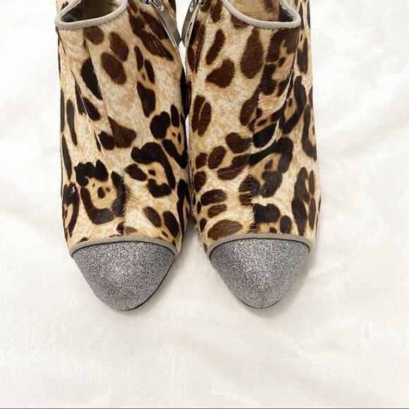 Sam Edelman Felix leopard silver glitter calf hair heeled booties size 7 NWT - Picture 5 of 9